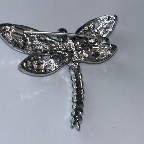 NWT Betsey Johnson dragonfly blue rainbow crystal pin/brooch AB - Picture 5 of 6